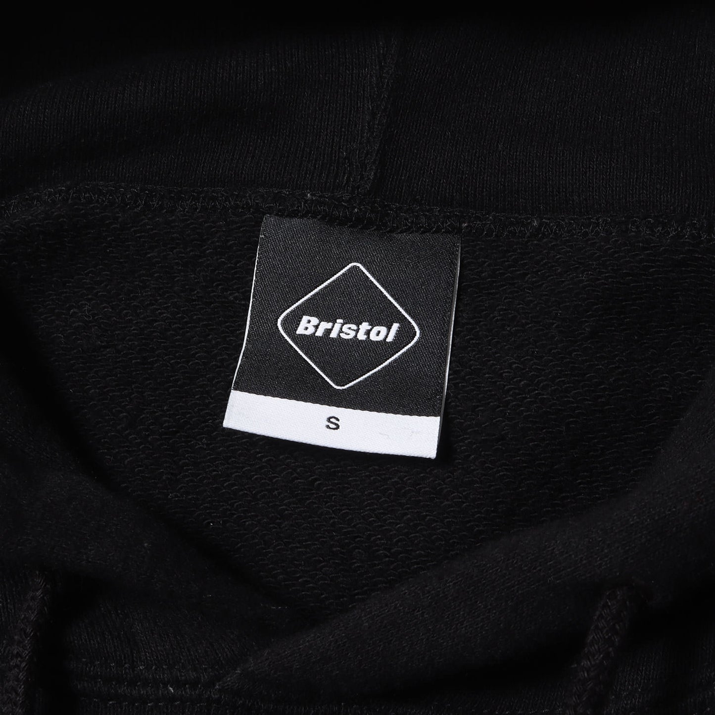 エンブレムロゴ スウェット パーカー(EMBLEM PULLOVER HOODY)