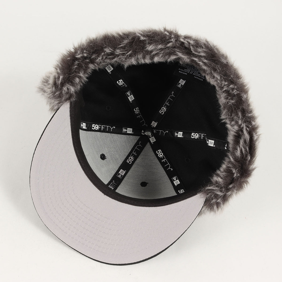 ×NEW ERA イヤーフラップ付き BOXロゴ ベースボールキャップ(Earflap New Era)