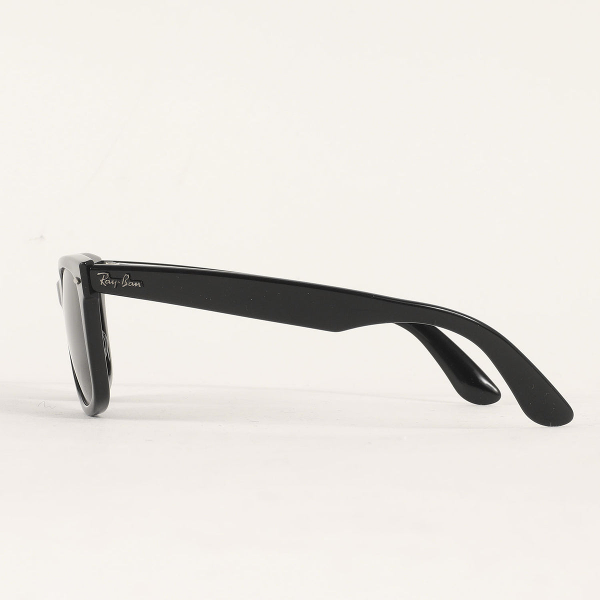 ウェイファーラー サングラス(WAYFARER RB2140-F 901)