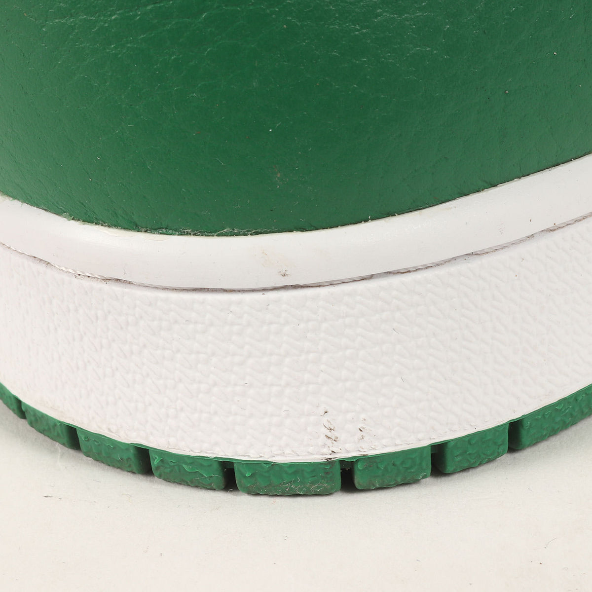 AIR JORDAN 1 RETRO HIGH OG PINE GREEN (555088-030)