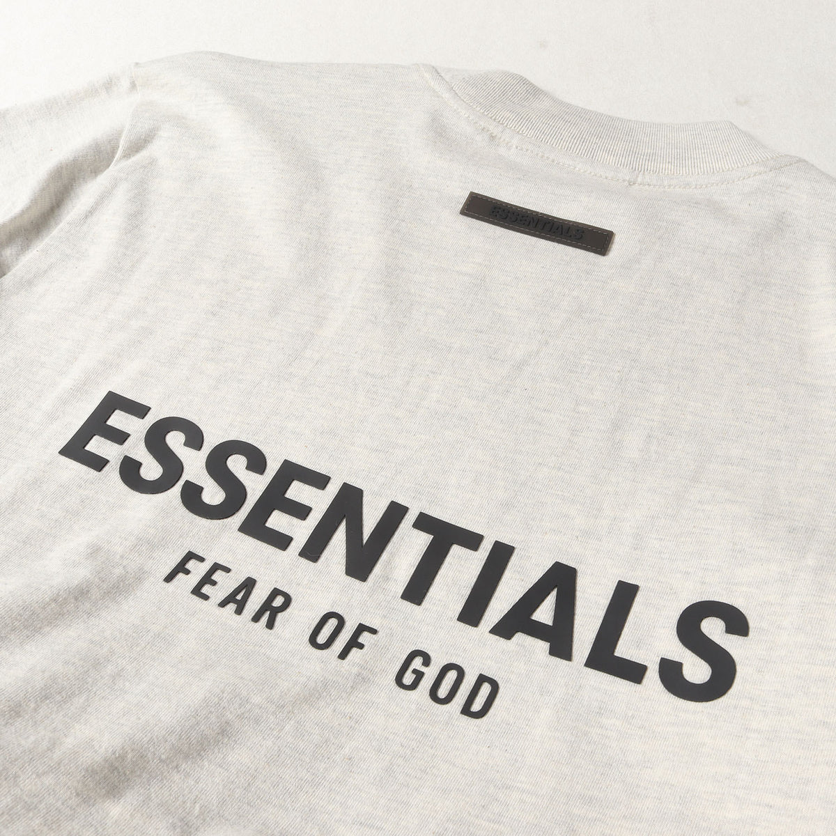 FOG ESSENTIALS ブランドロゴ ロングスリーブ Tシャツ