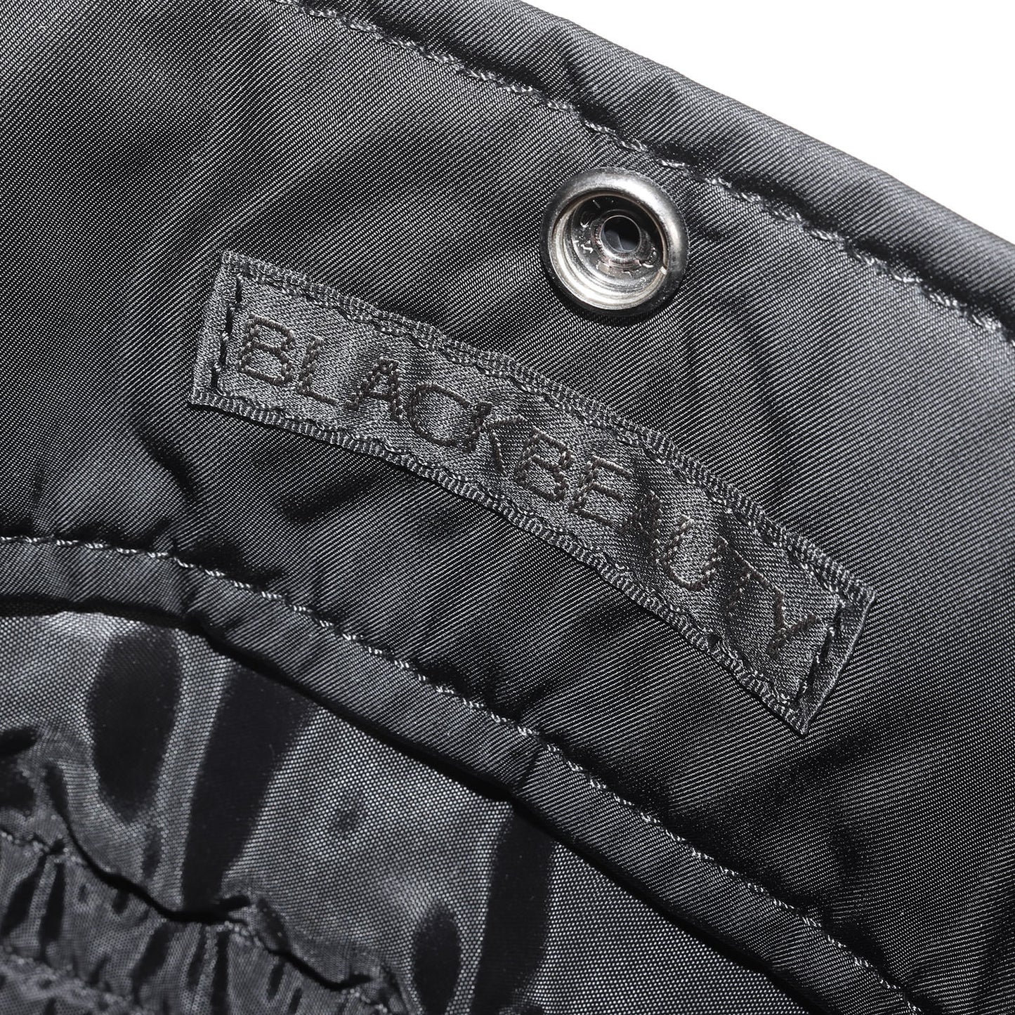 ×fragment design ブラックビューティー サコッシュ(BLACK BEAUTY SACOCHE)