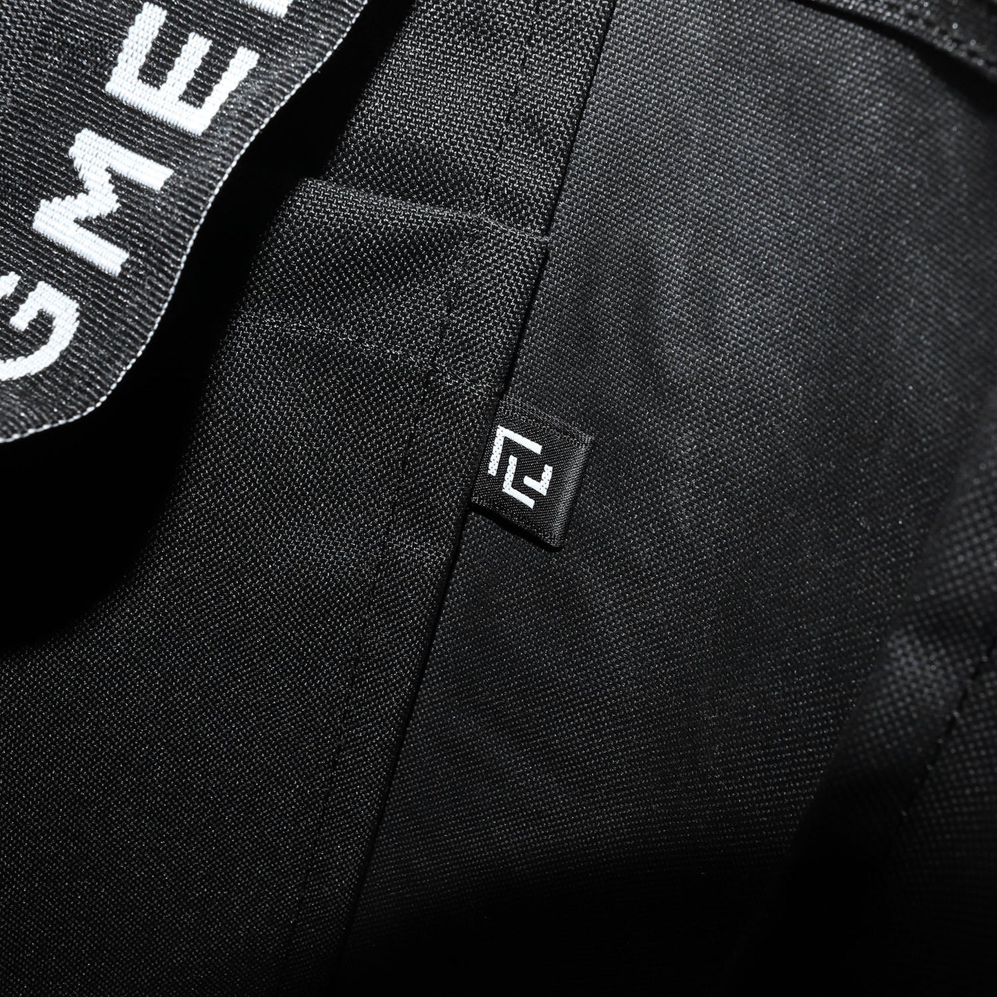 ×fragment design トートバッグ
