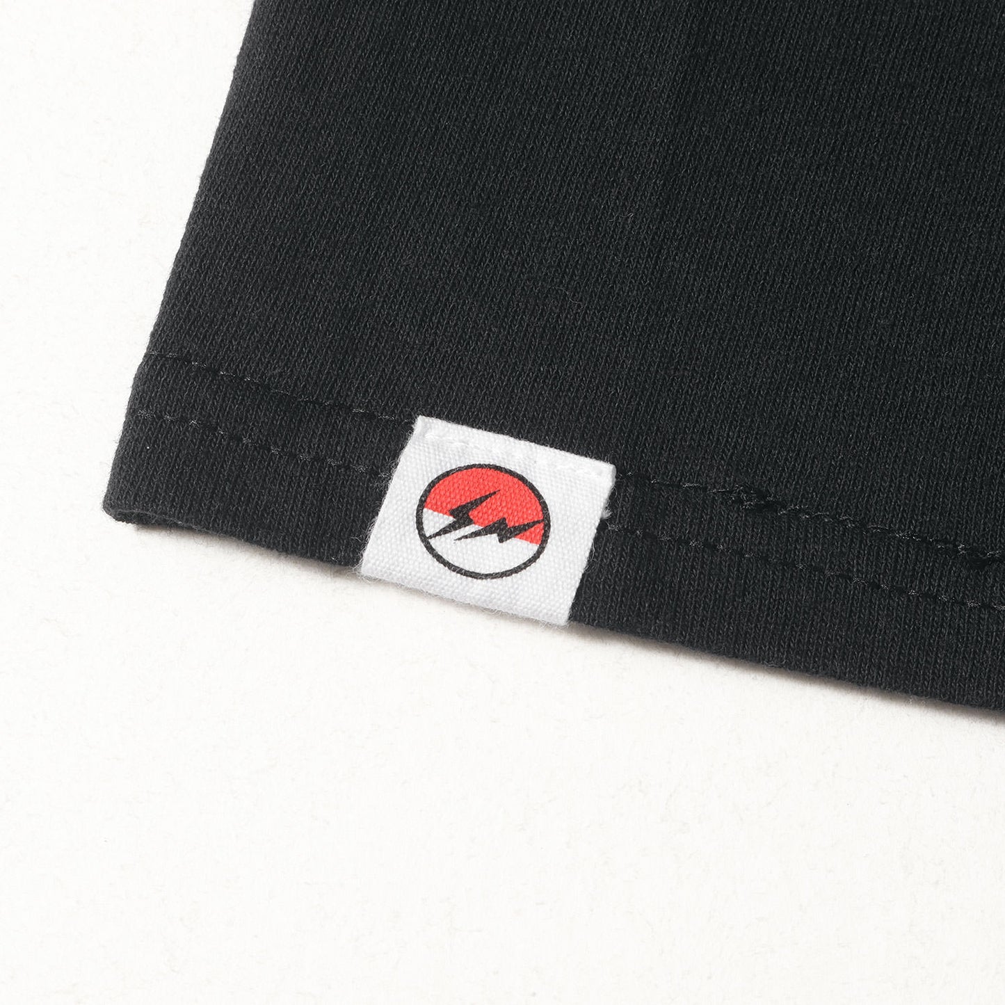 ×ポケットモンスター / ポケモン THUNDERBOLT PROJECT ロングスリーブ Tシャツ
