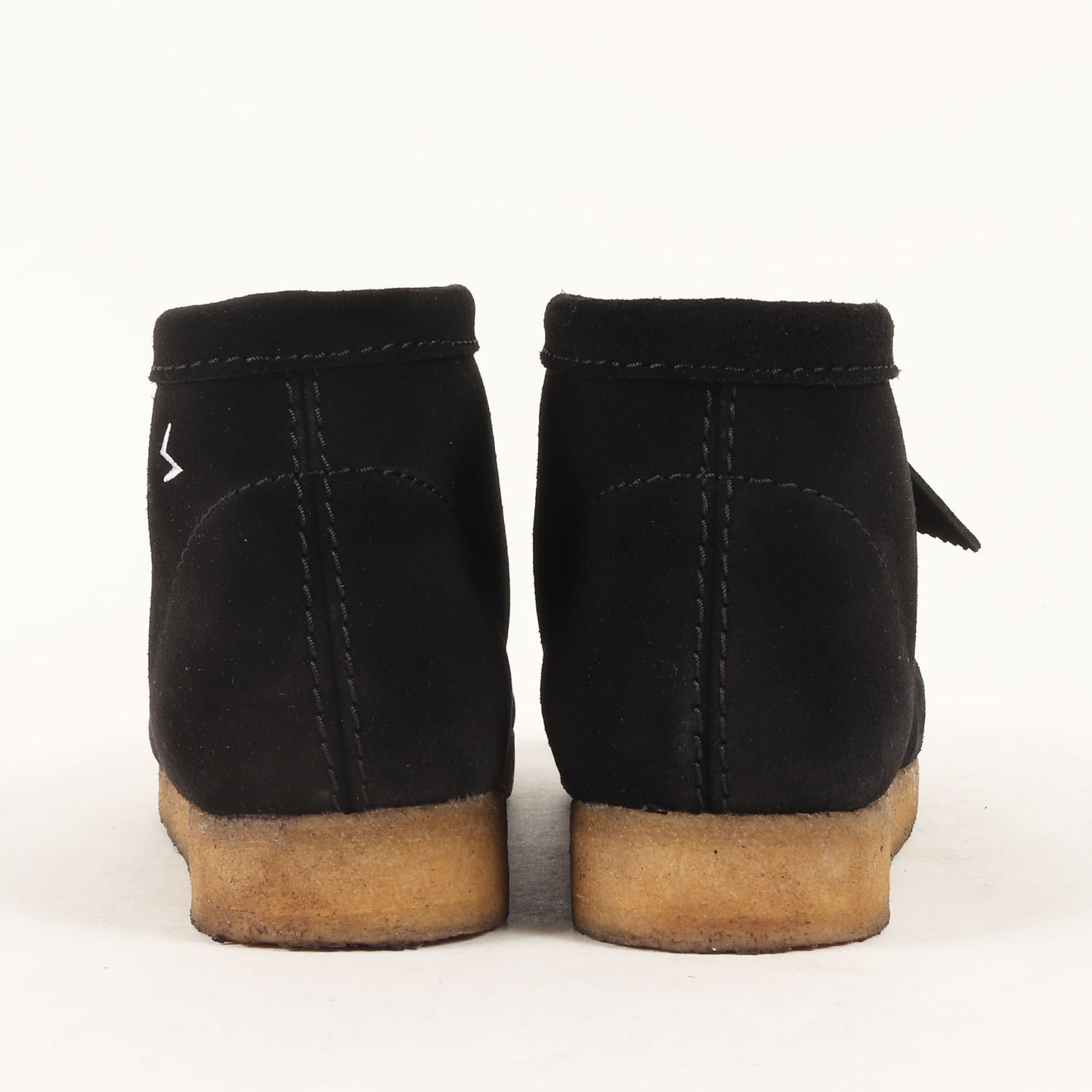 22AW ×Clarks スウェード ワラビー ブーツ (Wallabee Boots)