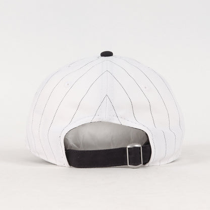 ×MoMA / 二ューヨーク近代美術館 ピンストライプ 6パネルキャップ