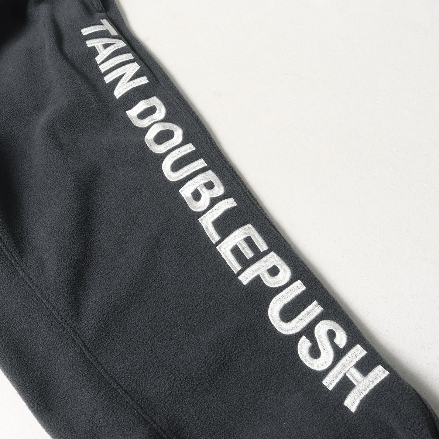 ロゴ刺繍 フリース イージーパンツ(HEARTBREAK FLEECE LOUNGE PANTS)