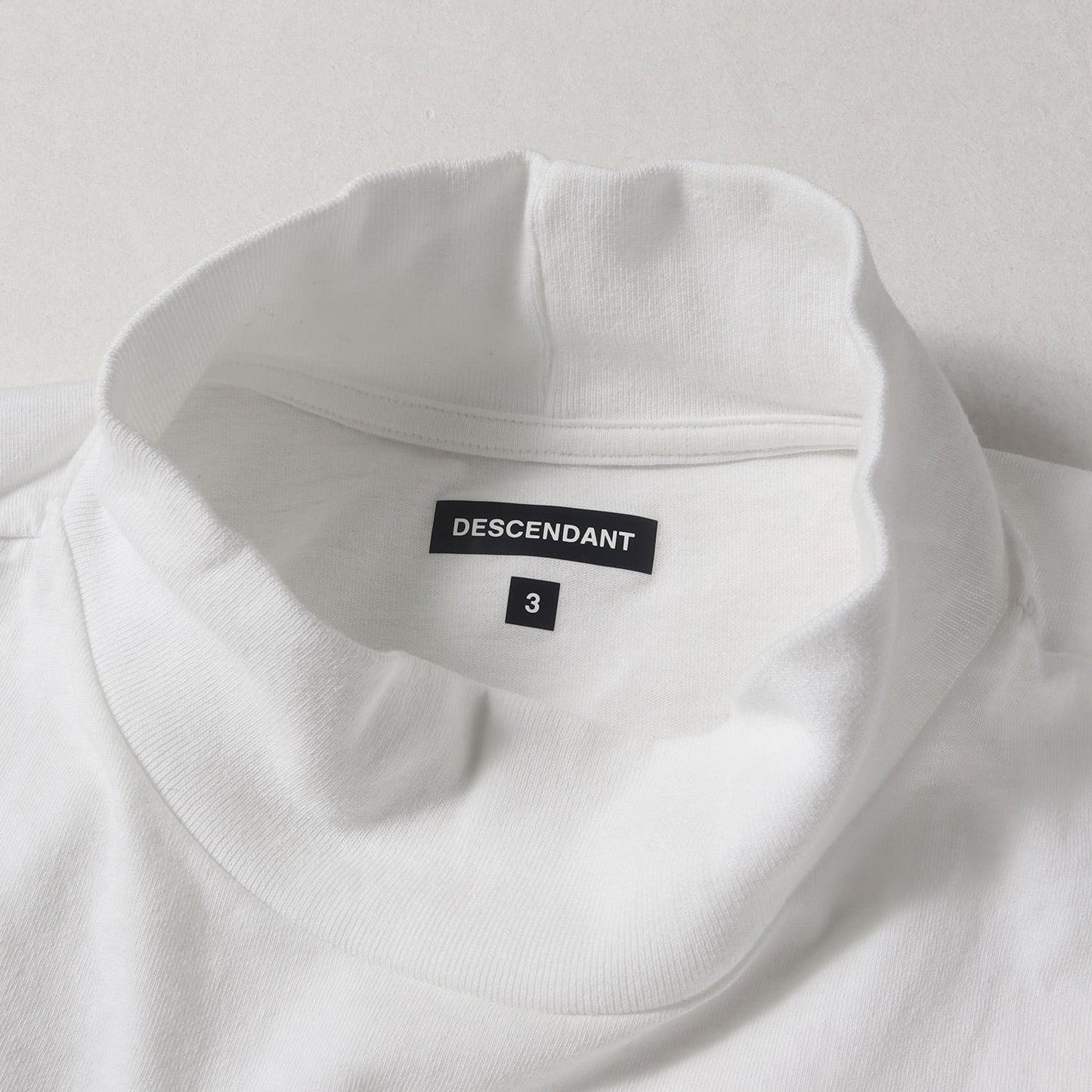 タートルネック ロングスリーブ Tシャツ(TURTOISE LS)