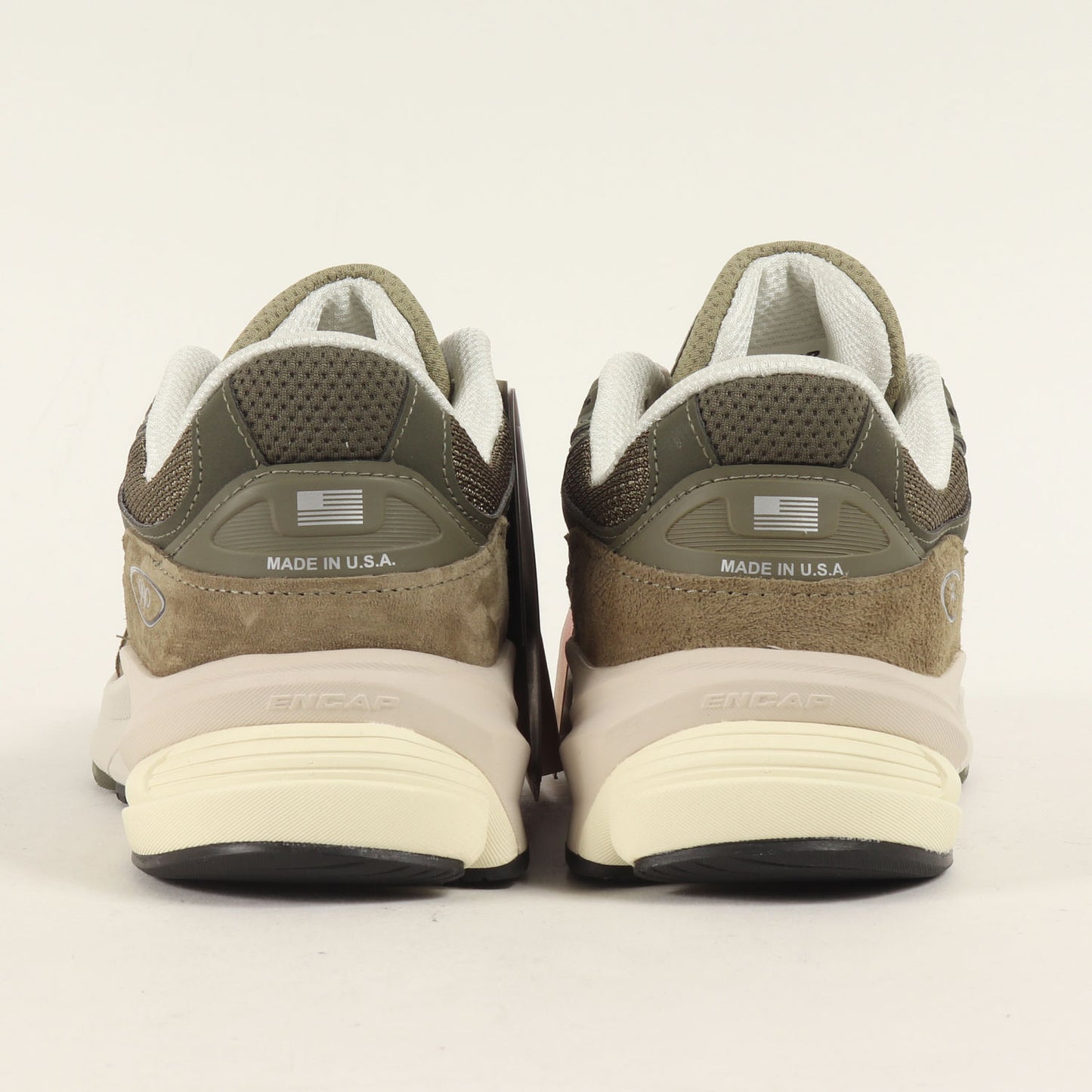 24SS U990 TB6 / 990 V6 (MADE IN USA)