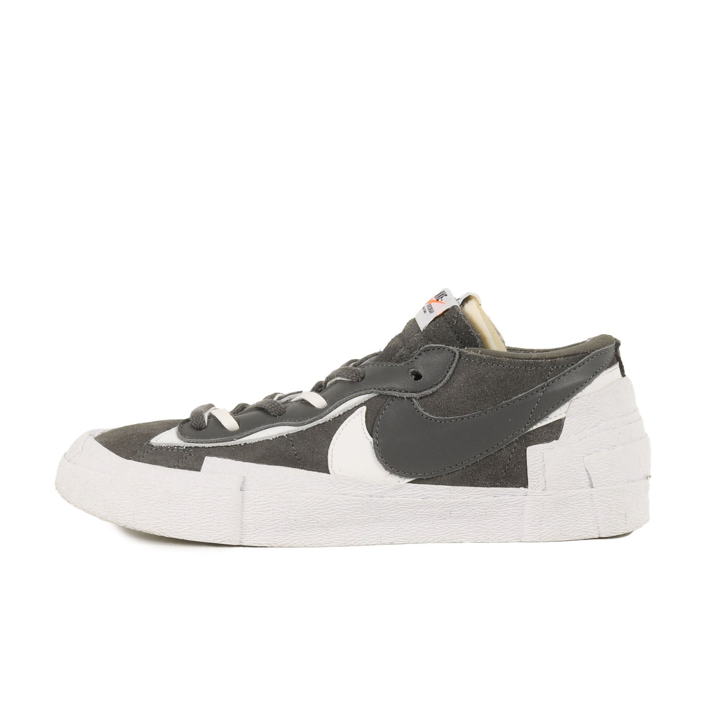 21SS ×NIKE BLAZER LOW / SACAI IRON GREY (DD1877-002)