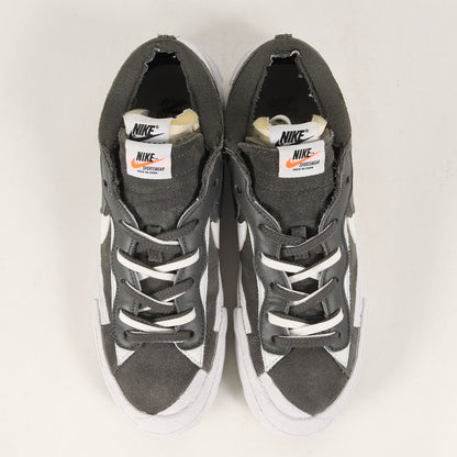 21SS ×NIKE BLAZER LOW / SACAI IRON GREY (DD1877-002)