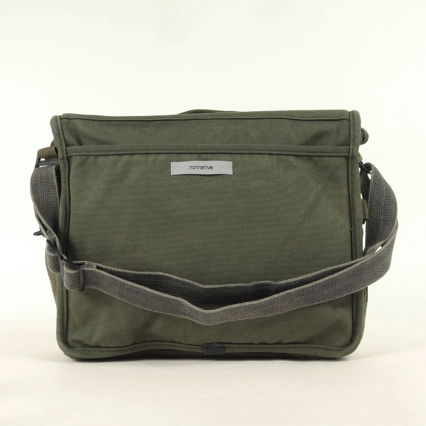 ×DOMKE コットンキャンバス ショルダーバッグ