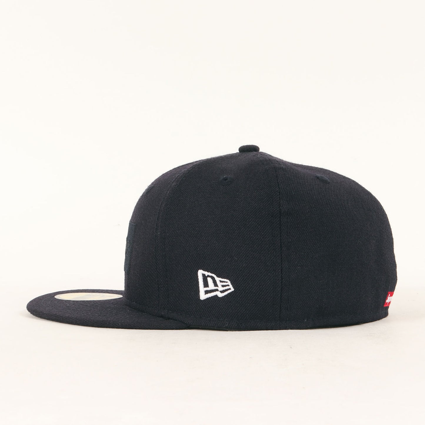 ×NEW ERA BOXロゴ ベースボールキャップ(Tonal Box Logo New Era)