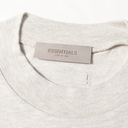 FOG ESSENTIALS フロッキープリント Tシャツ