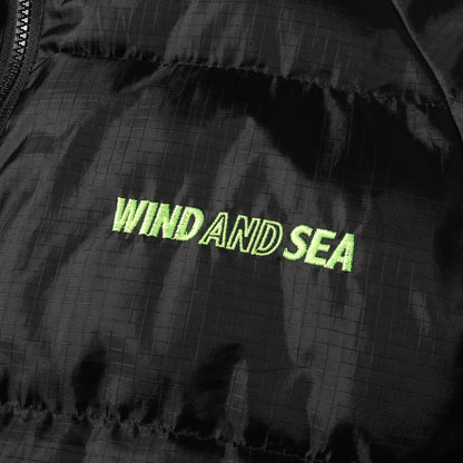 リップストップナイロン フード付き 中綿 ジャケット(Monster parka)