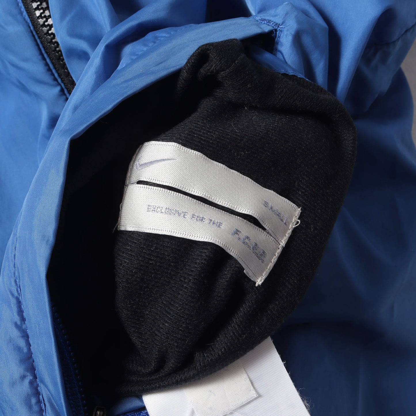 ×NIKE カモフラージュ リバーシブル キルティング ジャケット