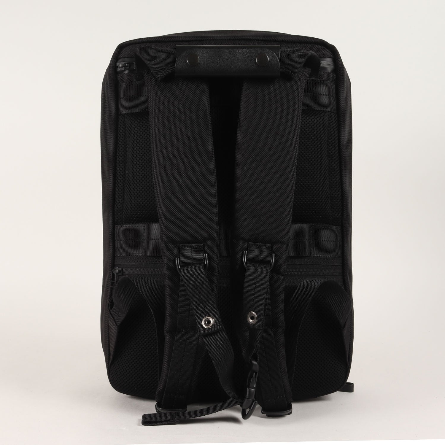 カワニシカバン SeowU セオウー コーデュラ カーキ 緊急予約販売開始