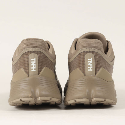 24AW ×HYKE ベクティブ エンデュリス トレイルランニングシューズ(Vective Enduris 3 SE)
