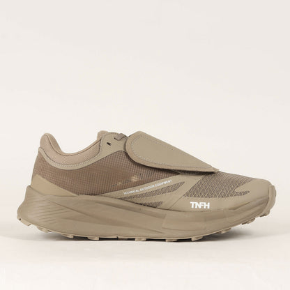 24AW ×HYKE ベクティブ エンデュリス トレイルランニングシューズ(Vective Enduris 3 SE)