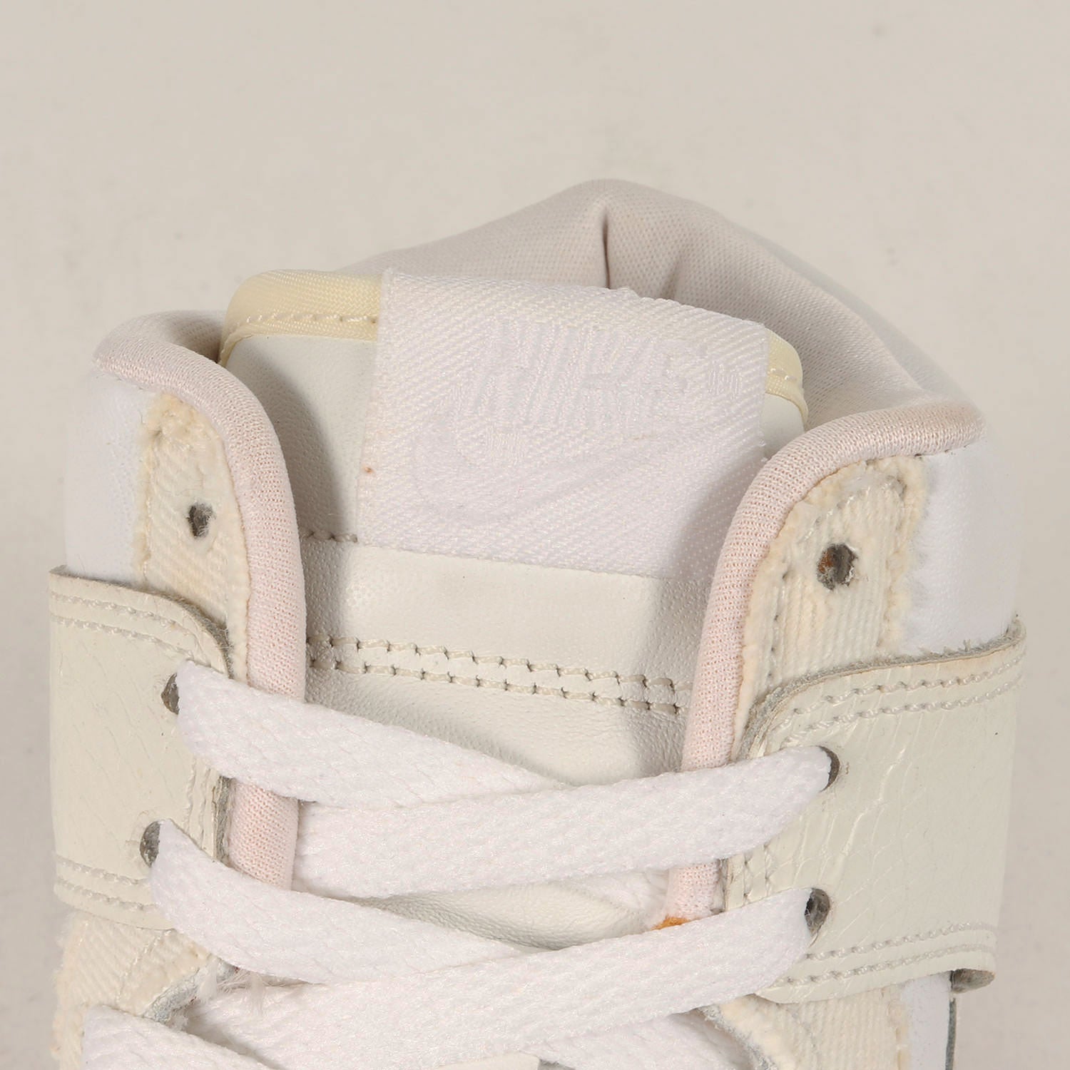 NIKE (ナイキ) DUNK HIGH DELUXE HYACINTH (312032-111) ブランド