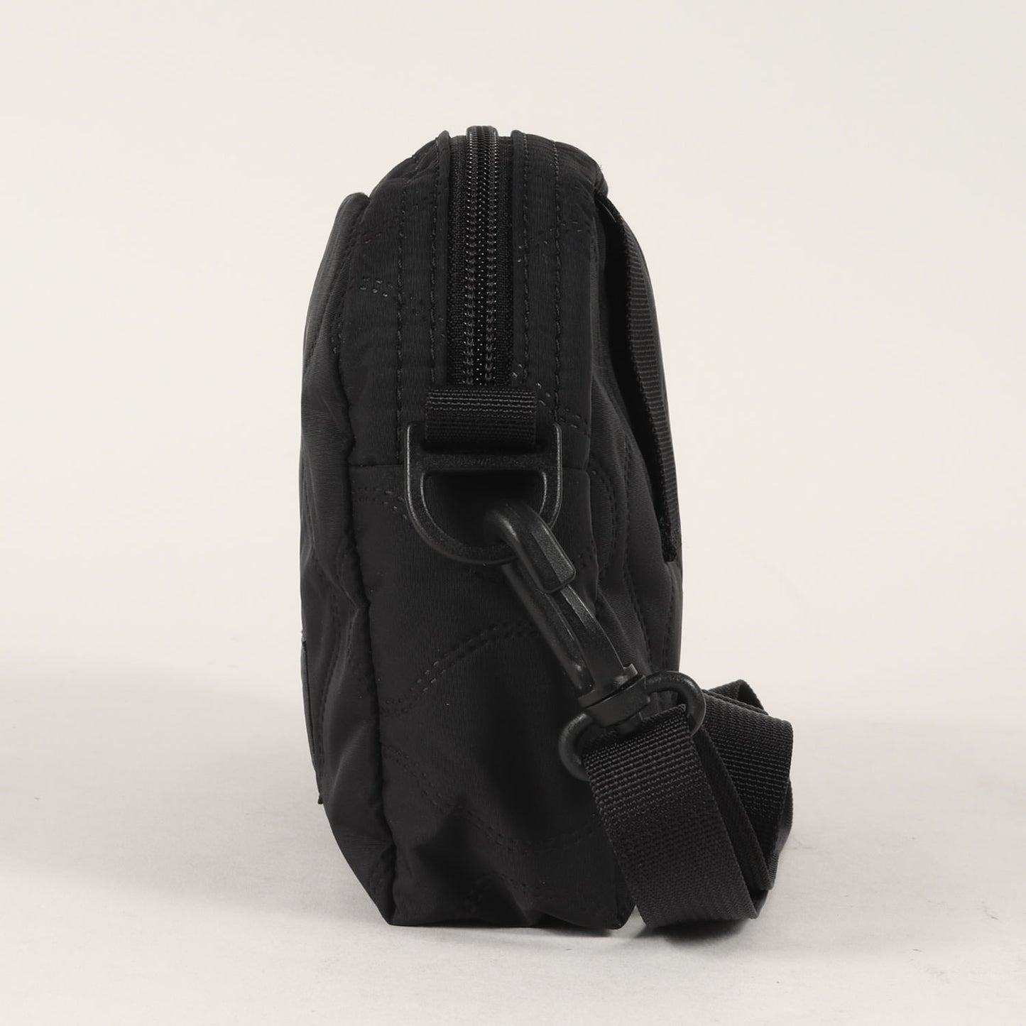FREAKS STORE別注 キルティング ショルダーバッグ(Pouch Shoulder Quilt)