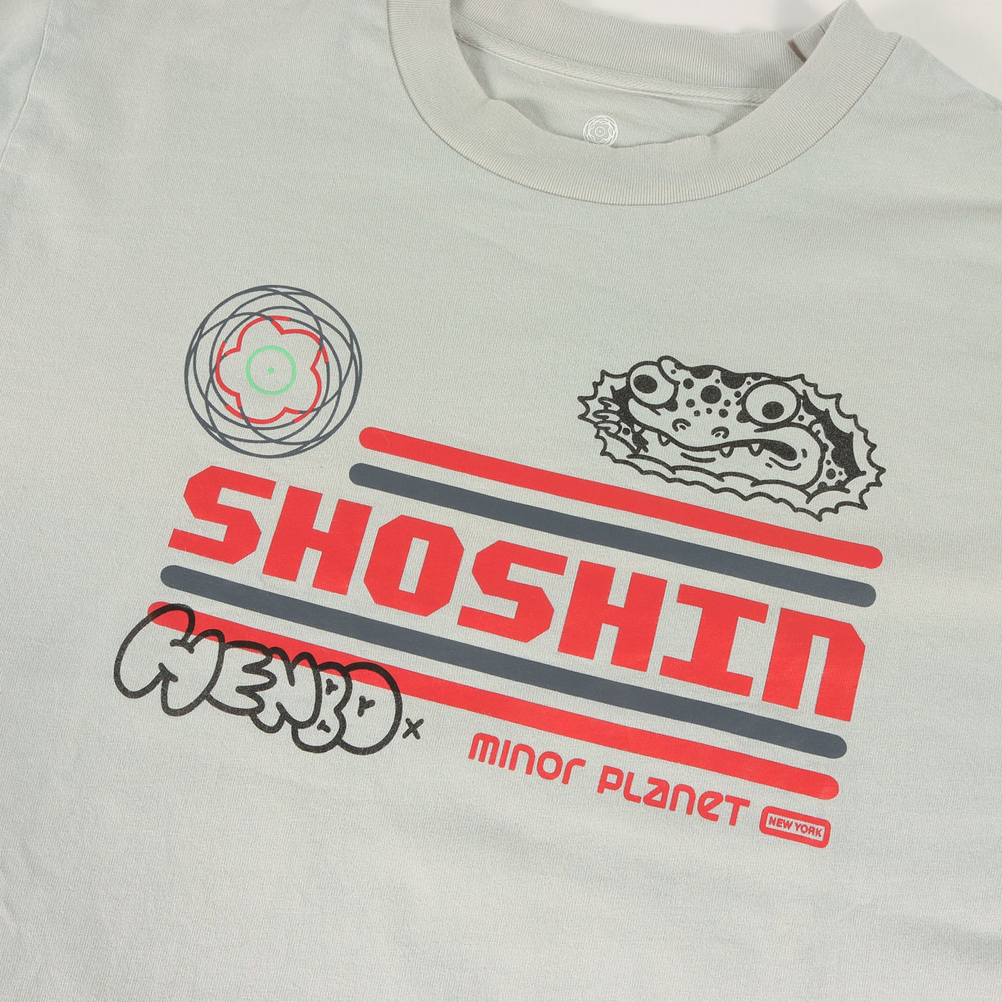 NEPENTHES NY店 限定 ×Henbo SHOSHIN グラフィック ロングスリーブ Tシャツ