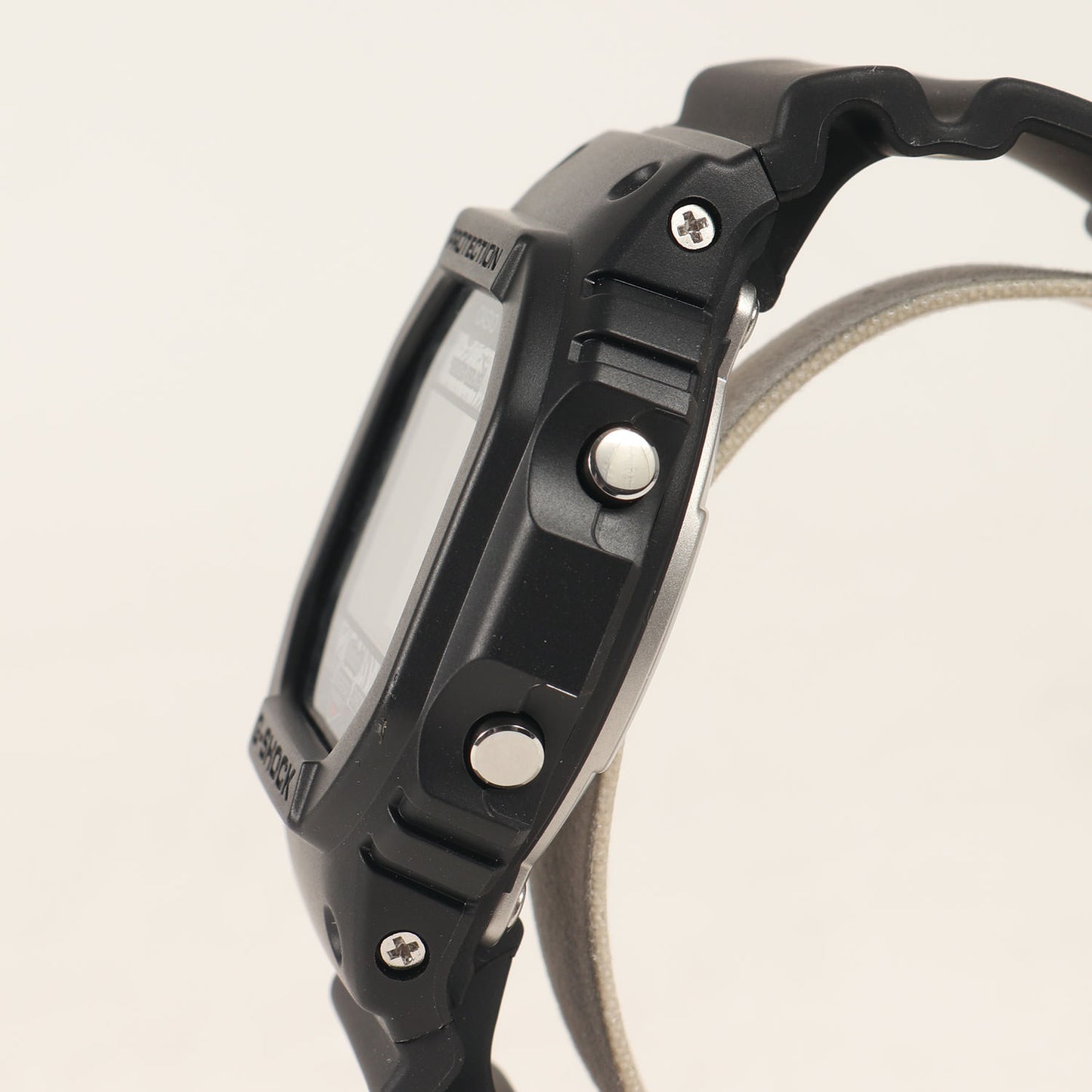×チャールズ・ダーウィン財団 GW-B5600CD-1A2JR タフソーラー 腕時計 / ウォッチ