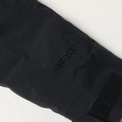 BLK ゴアテックス フード付き ダウンジャケット(GORE-TEX PACLITE NYLON TAFFEA DOWNJACKET)