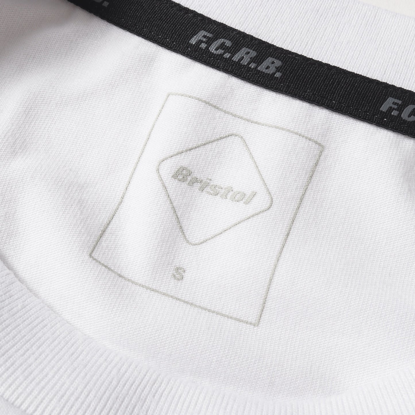 21AW ×WHITE SOX チームロゴ刺繍 Tシャツ(MLB TOUR B&W TEAM TEE)