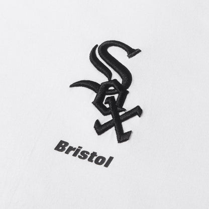 21AW ×WHITE SOX チームロゴ刺繍 Tシャツ(MLB TOUR B&W TEAM TEE)