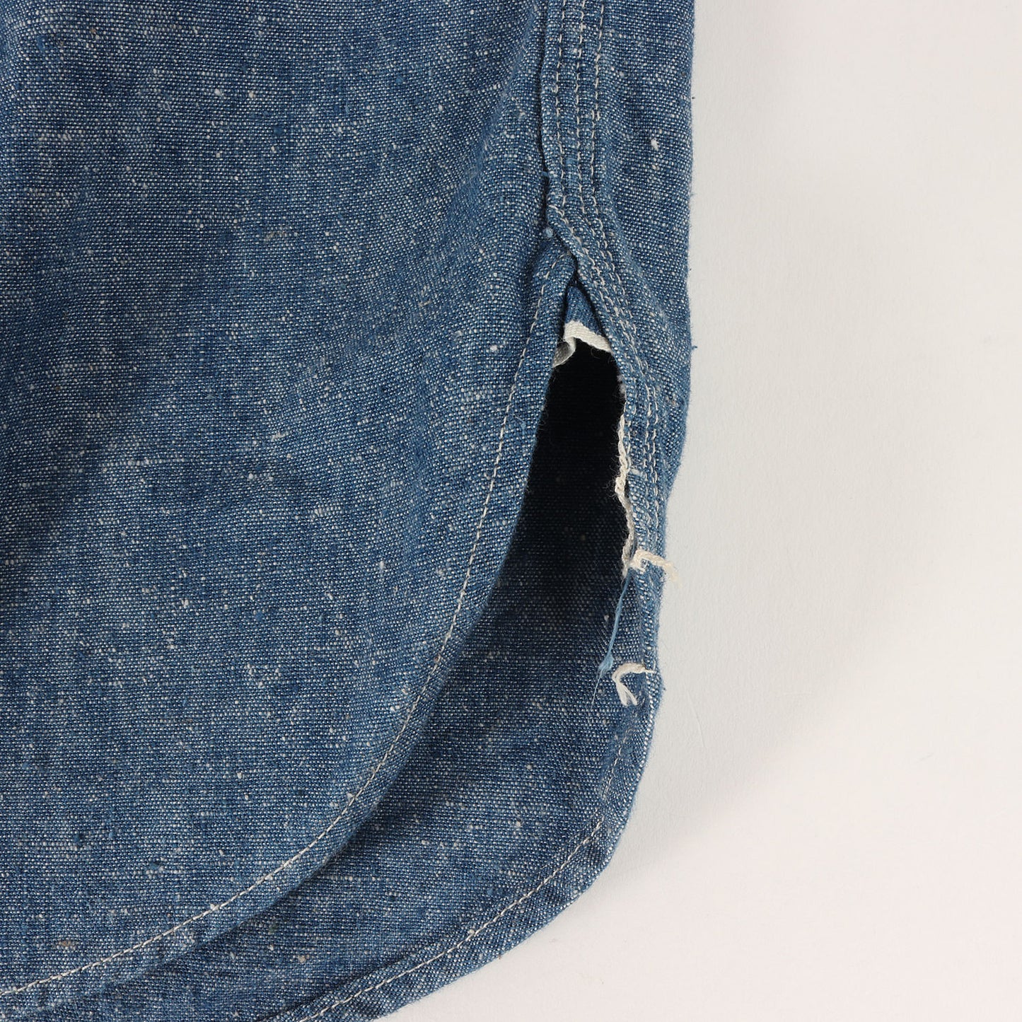 ダブルショルダー シャンブレーシャツ(Lot 3028 CAST IRON CHAMBRAY SHIRTS)