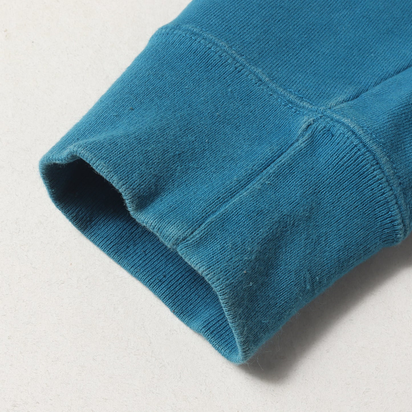 サイドアーチロゴ クルーネック スウェット(Side Arc Crewneck)