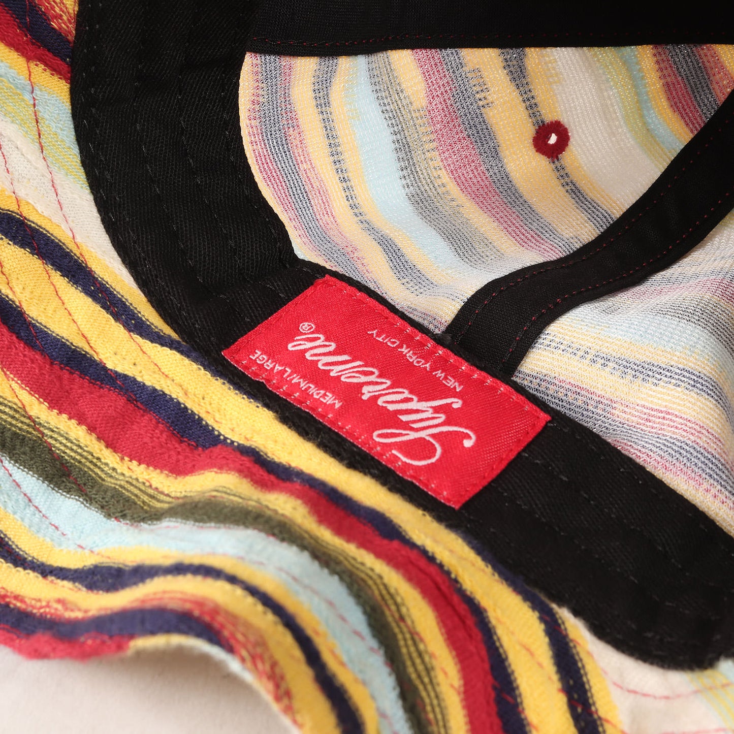 テクスチャー ストライプ ニット ベルハット(Textured Stripe Bell Hat)