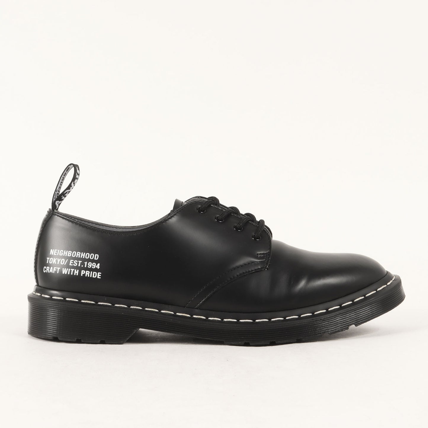 24AW ×Dr.Martens スミス 4ホール スムースレザー シューズ (SMITHS NBHD)