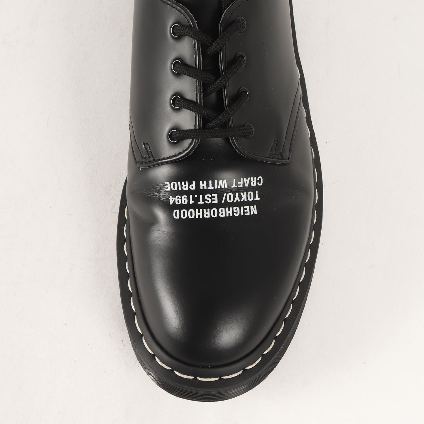 24AW ×Dr.Martens スミス 4ホール スムースレザー シューズ (SMITHS NBHD)