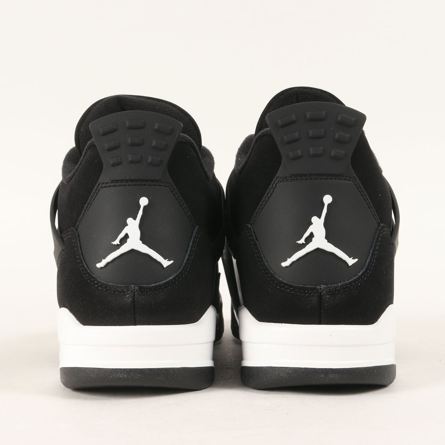 AIR JORDAN 4 RETRO WHITE THUNDER (FQ8138-001)