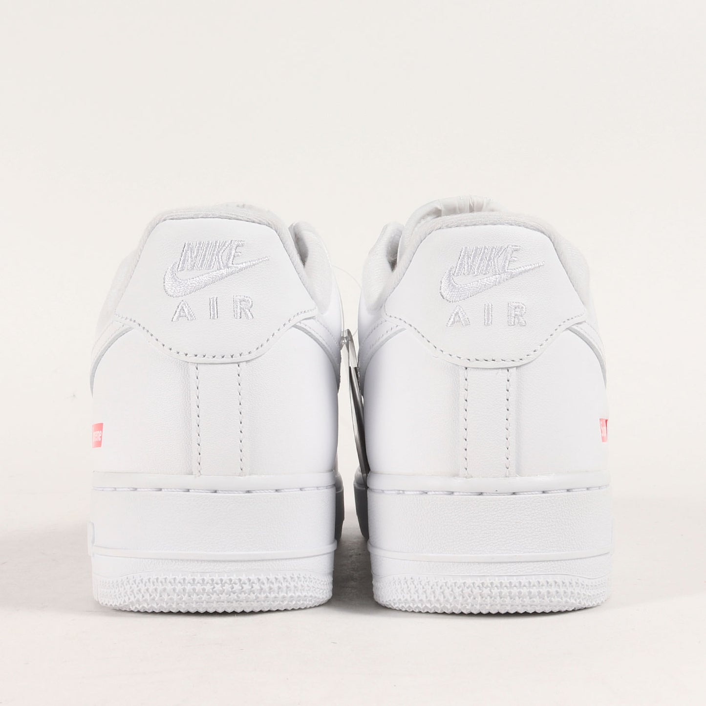 ×NIKE AIR FORCE 1 LOW / SUPREME (CU9225-100 / 2024年製)