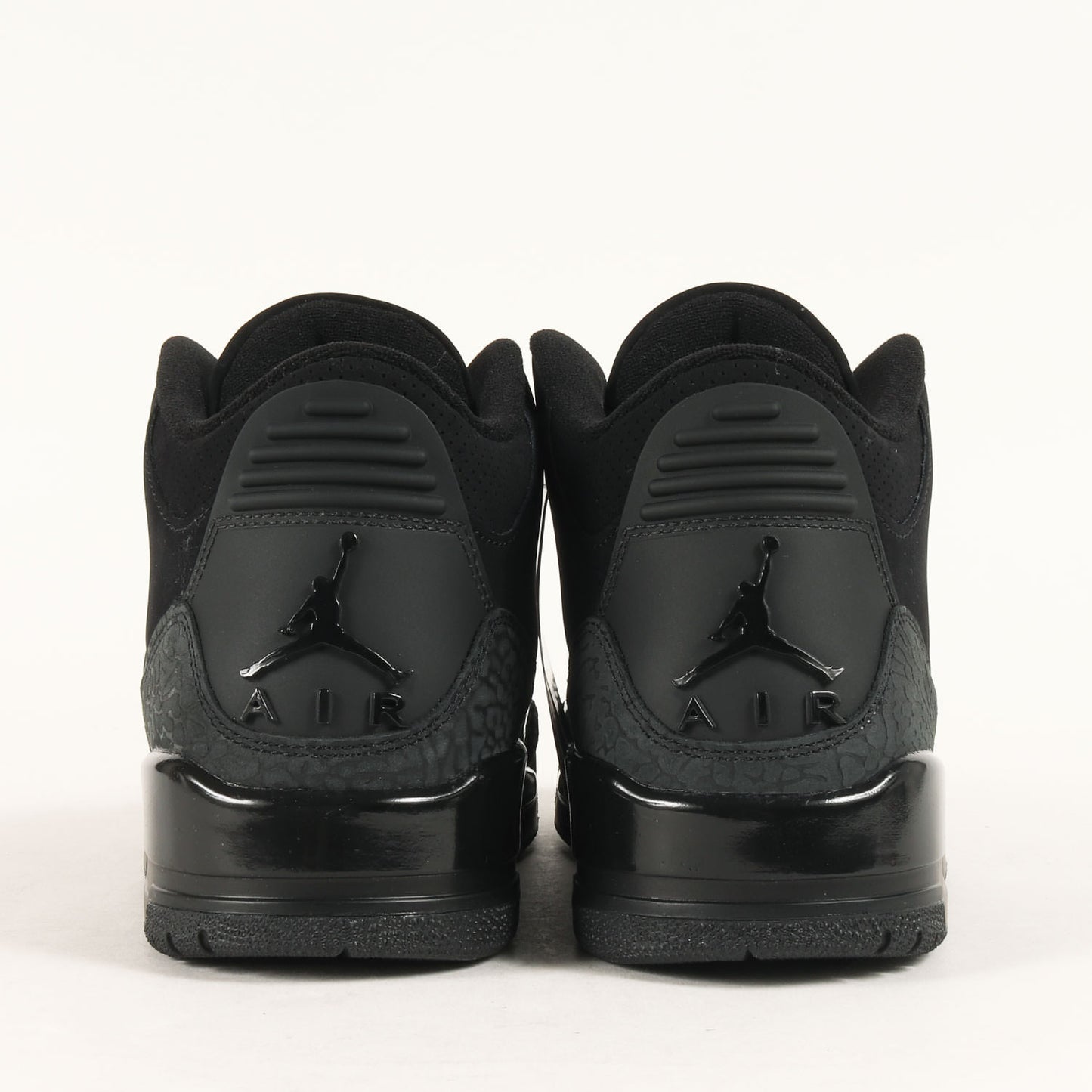 AIR JORDAN 3 RETRO BLACK CAT (CT8532-001)