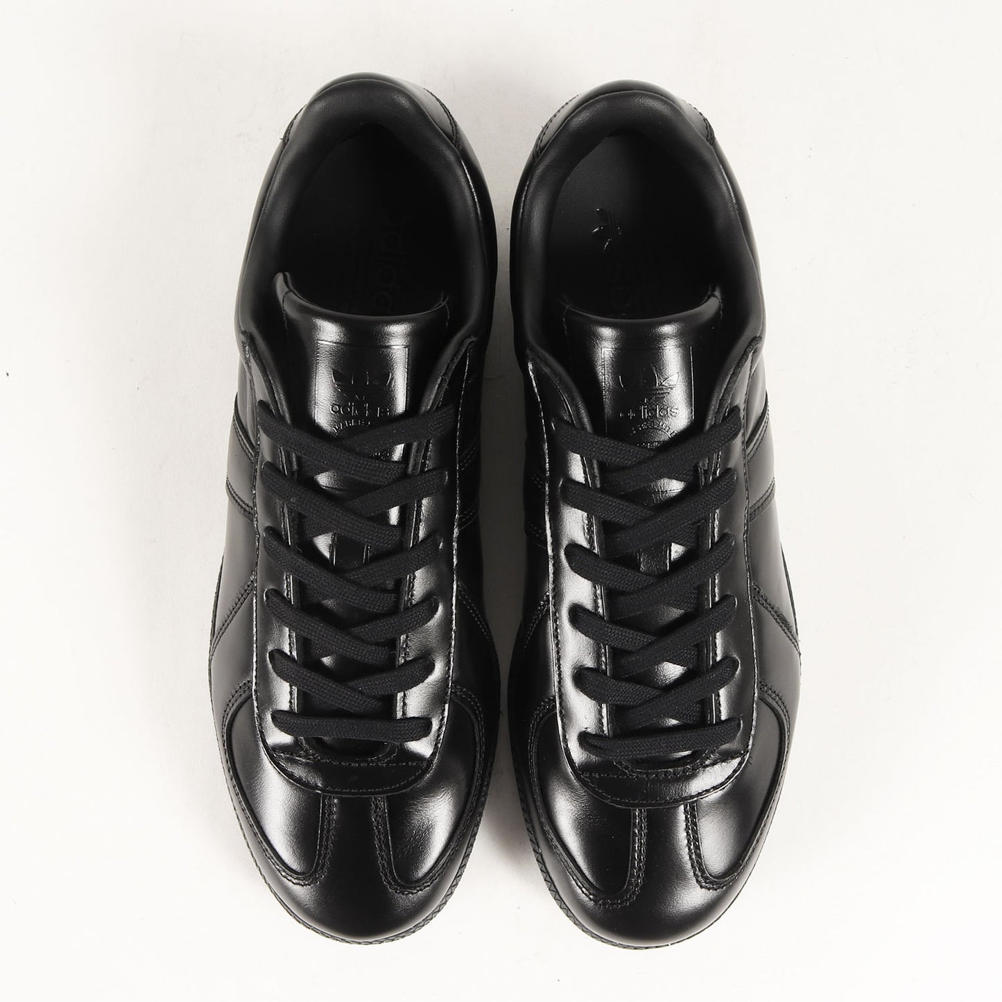 22AW BW ARMY FI / ジャーマントレーナー (HQ8997)