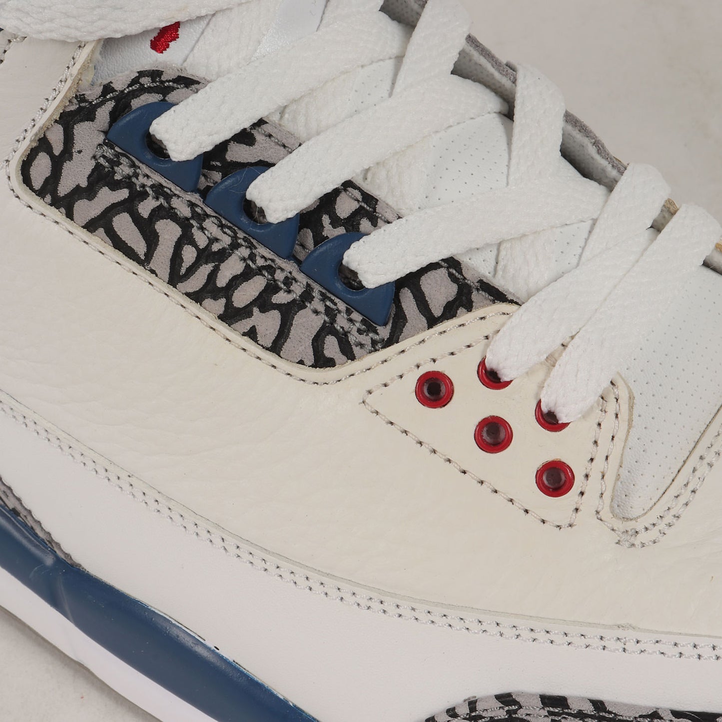 AIR JORDAN 3 RETRO TRUE BLUE (136064-141)