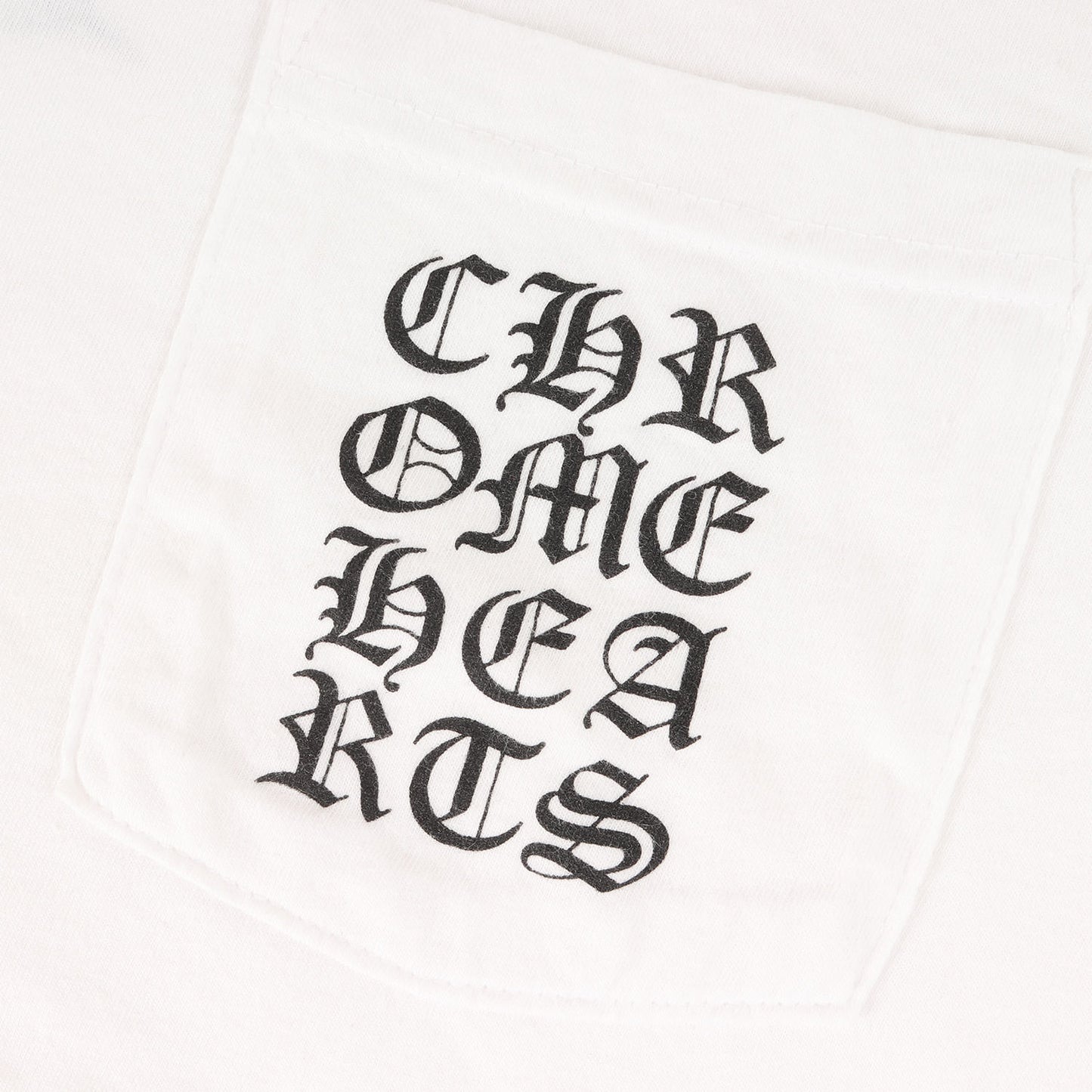 近年モデル ブランドロゴ ポケット Tシャツ