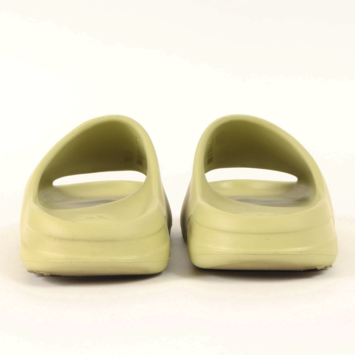 YEEZY SLIDE RESIN (GZ5551)