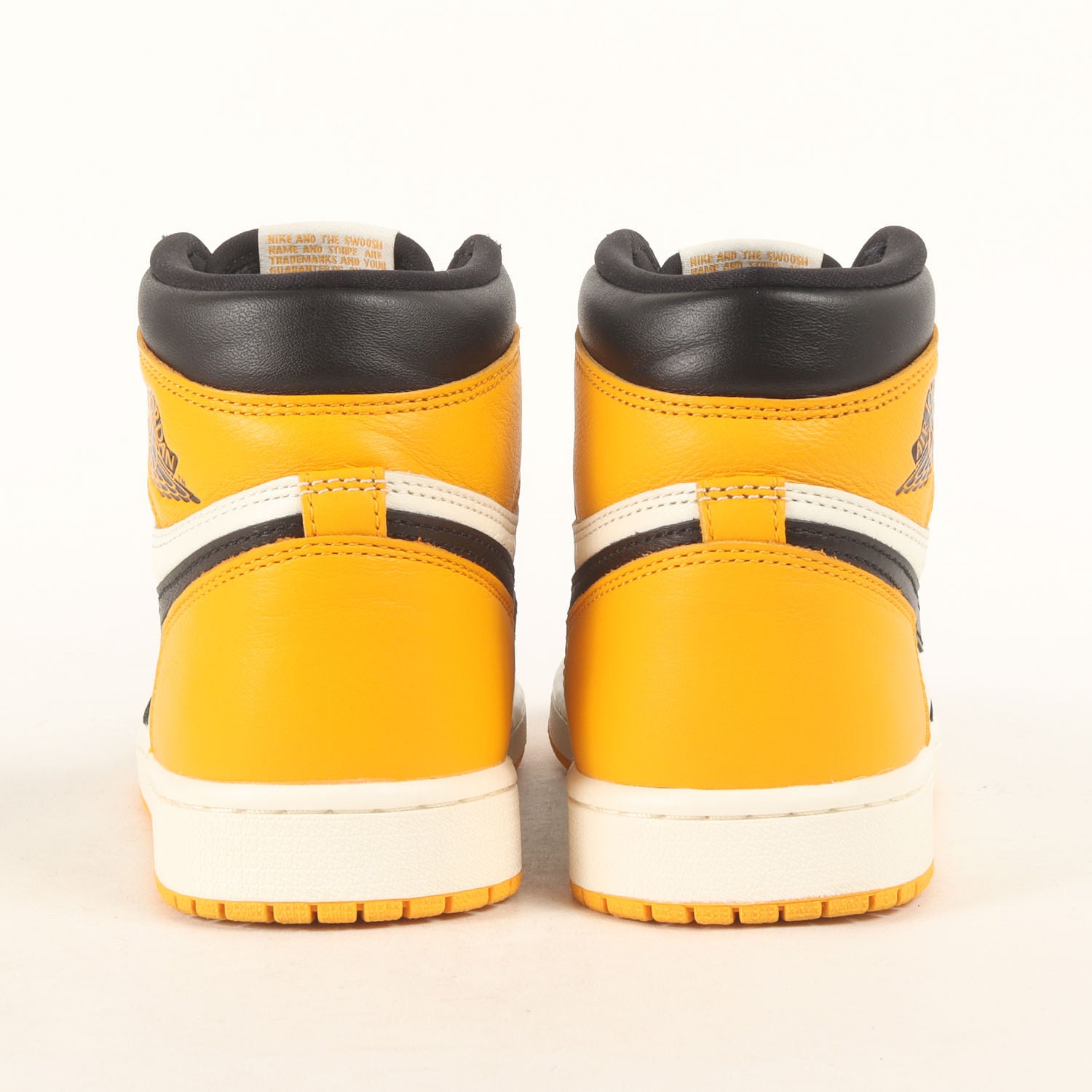 NIKE (ナイキ) AIR JORDAN 1 RETRO HIGH OG TAXI (555088-711 