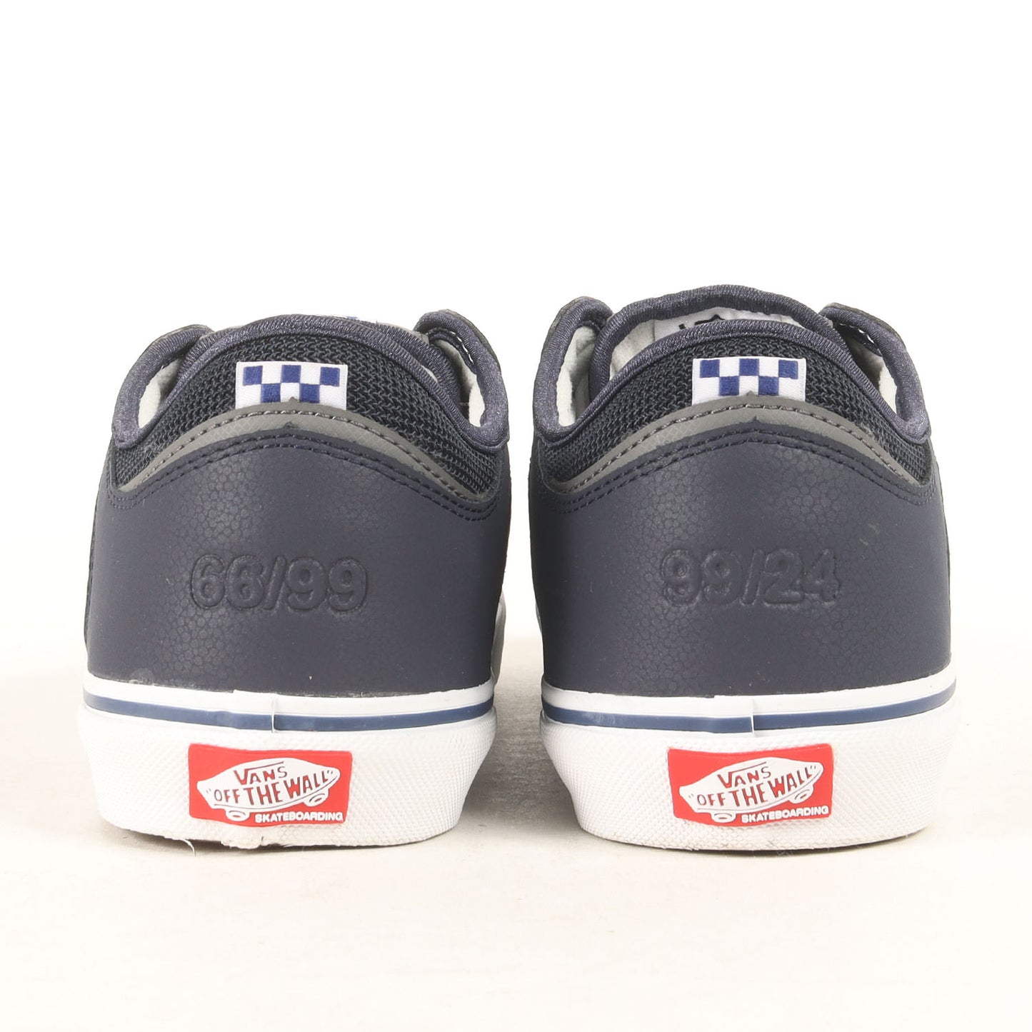 25周年記念モデル Skate Rowley