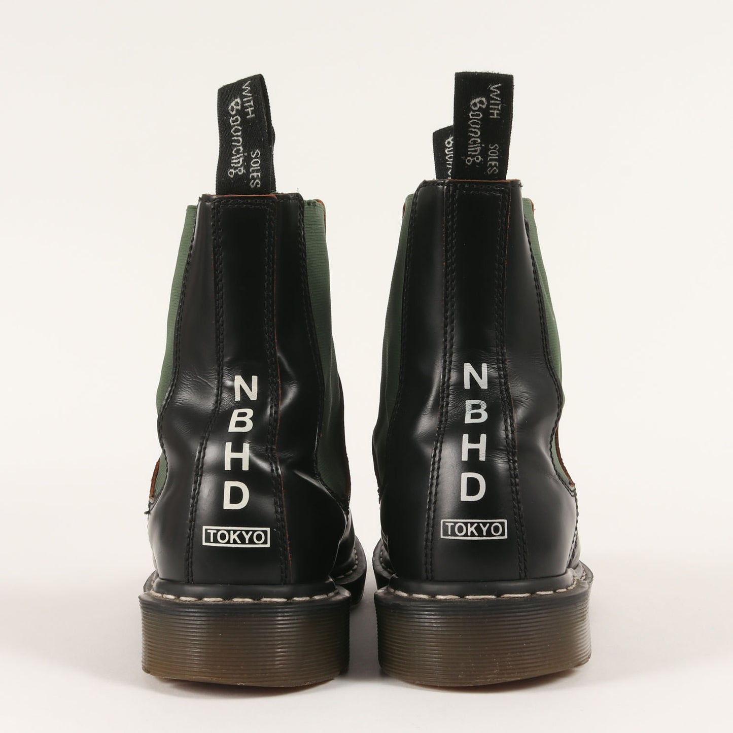 ×Dr.Martens 8ホール スムースレザー サイドゴア ブーツ (NHDM. 8EYE GUSSET / CL-BOOTS)