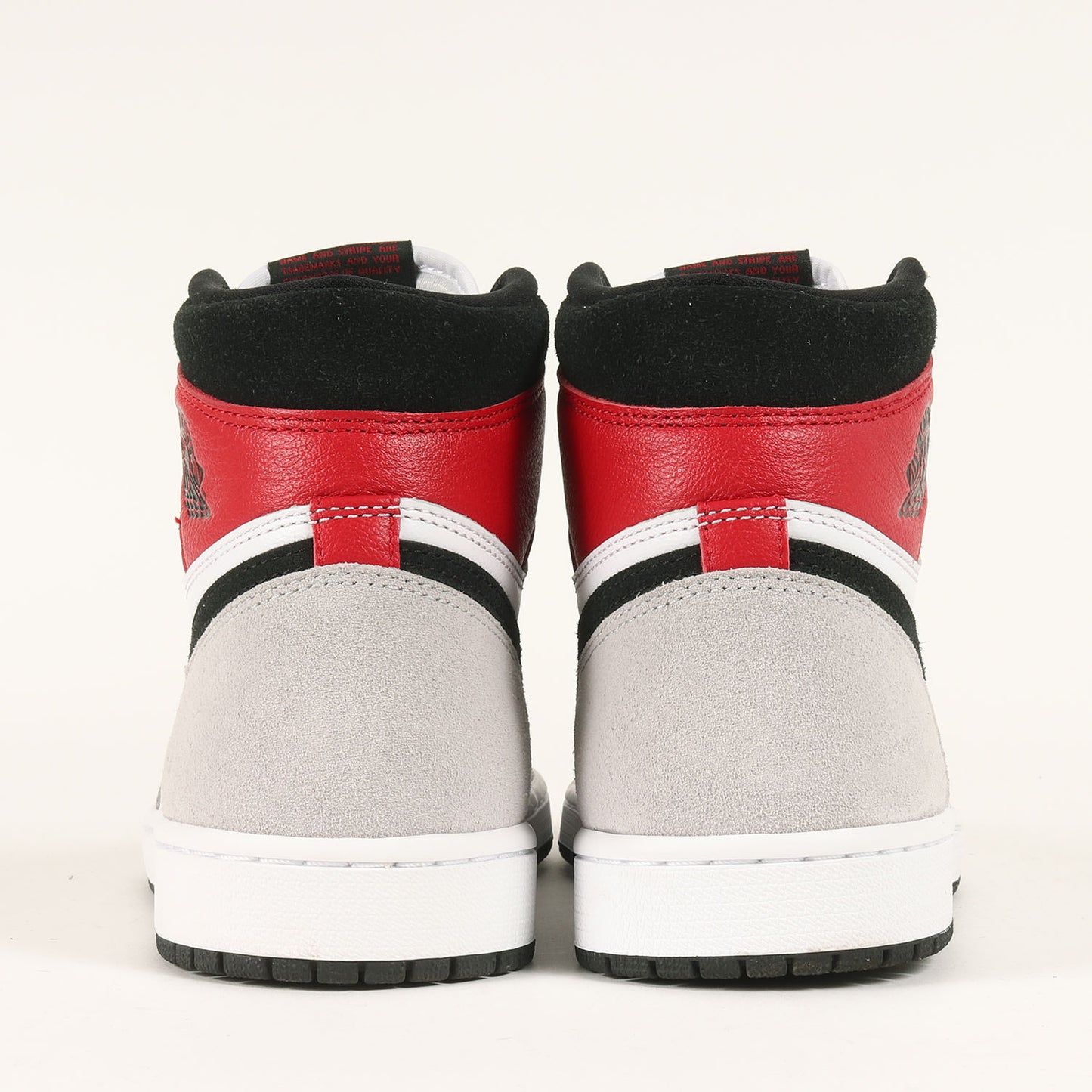 AIR JORDAN 1 RETRO HIGH OG Smoke Grey (555088-126)