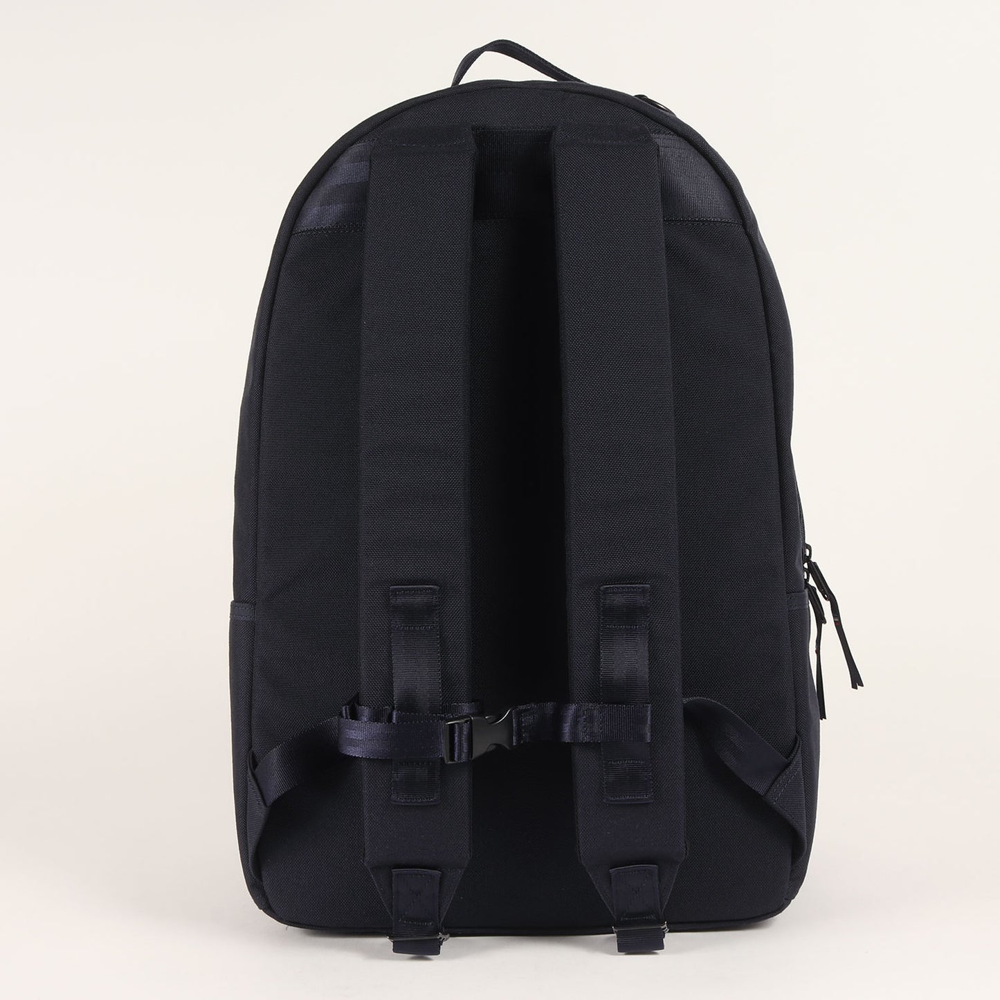 ×昭和西川 muatsu ニュートン デイパック / バックパック(NEWTON DAYPACK L)