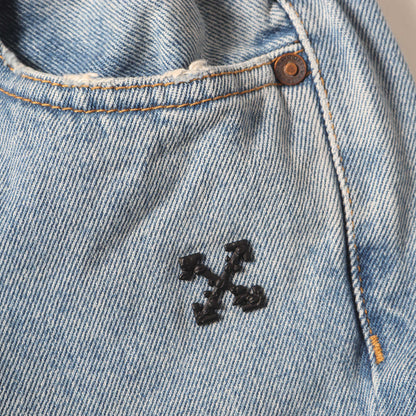 アイコン刺繍 スリムテーパード イージー デニムパンツ