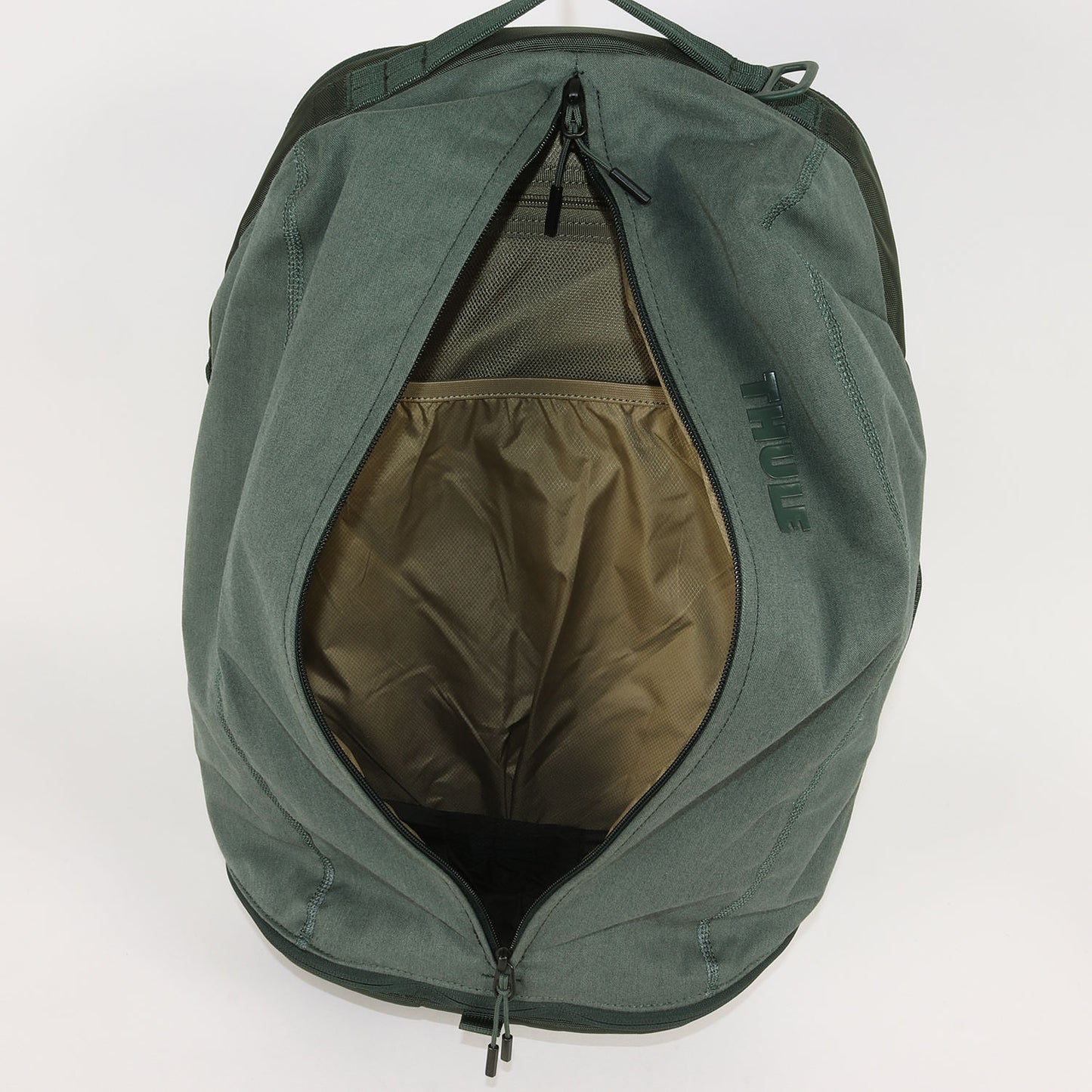 2WAY センタージップ バックパック(Vea Backpack)