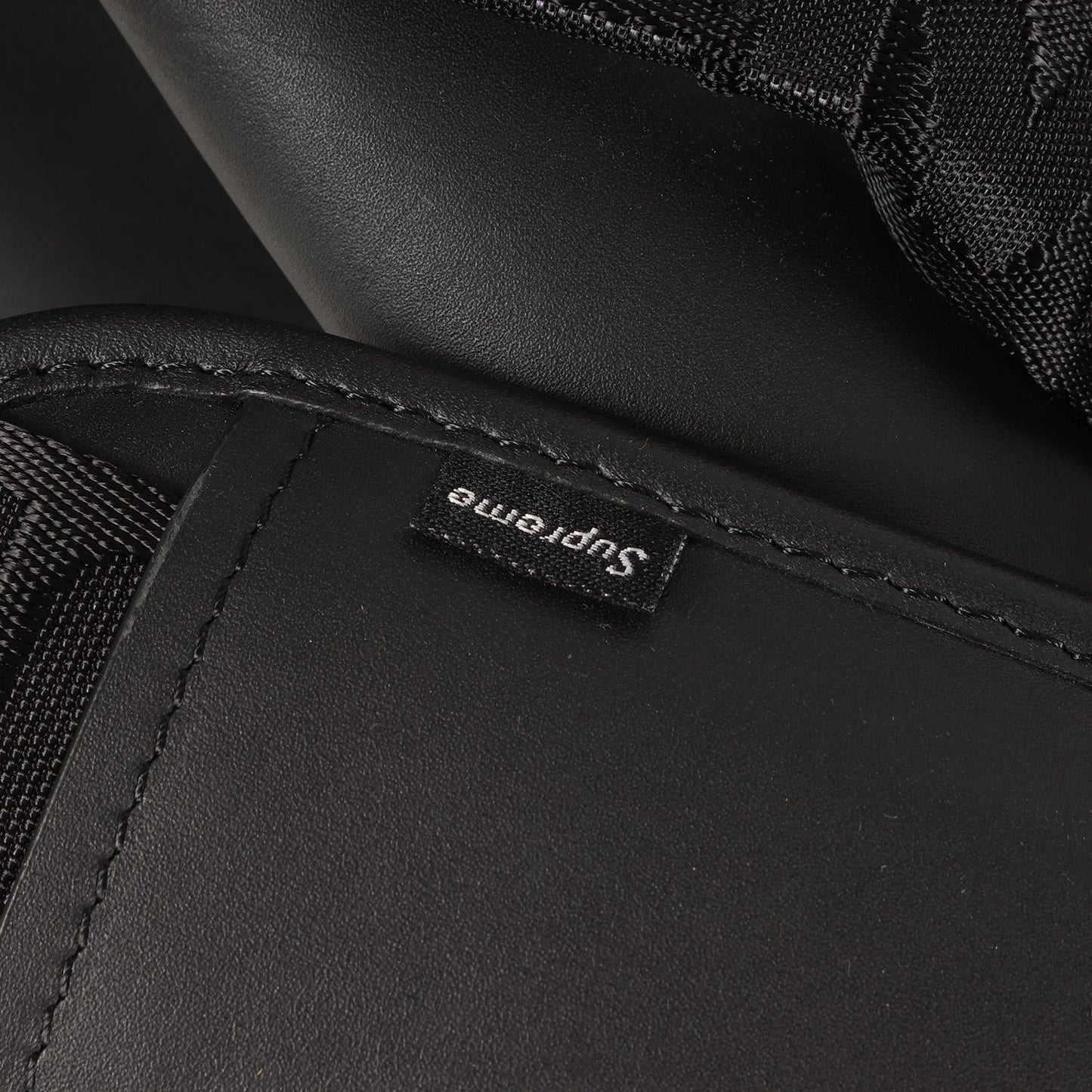 24AW オールレザー ダッフルバッグ(Leather Duffle Bag)